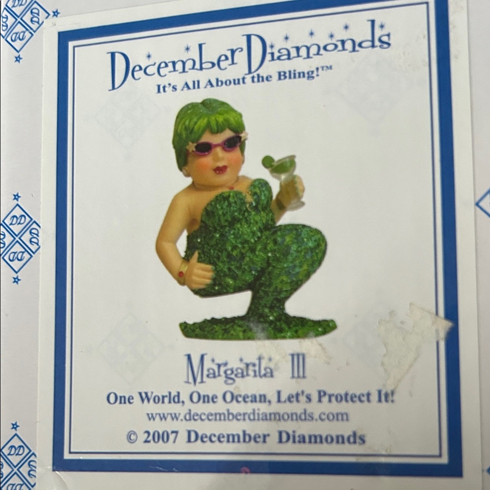 Margarita III Figurine - Green Mermaid - Picture 8 of 8